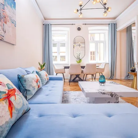 Apartment Garibaldi Luxury Triest