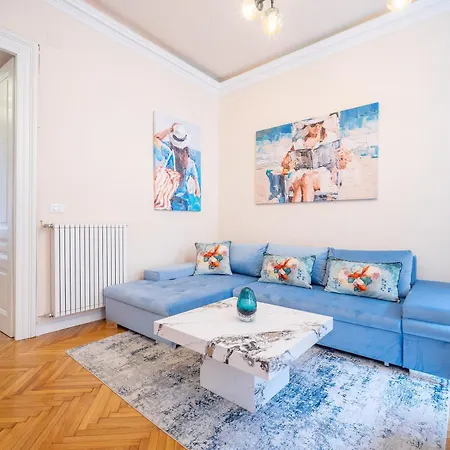 Garibaldi Luxury * Terst